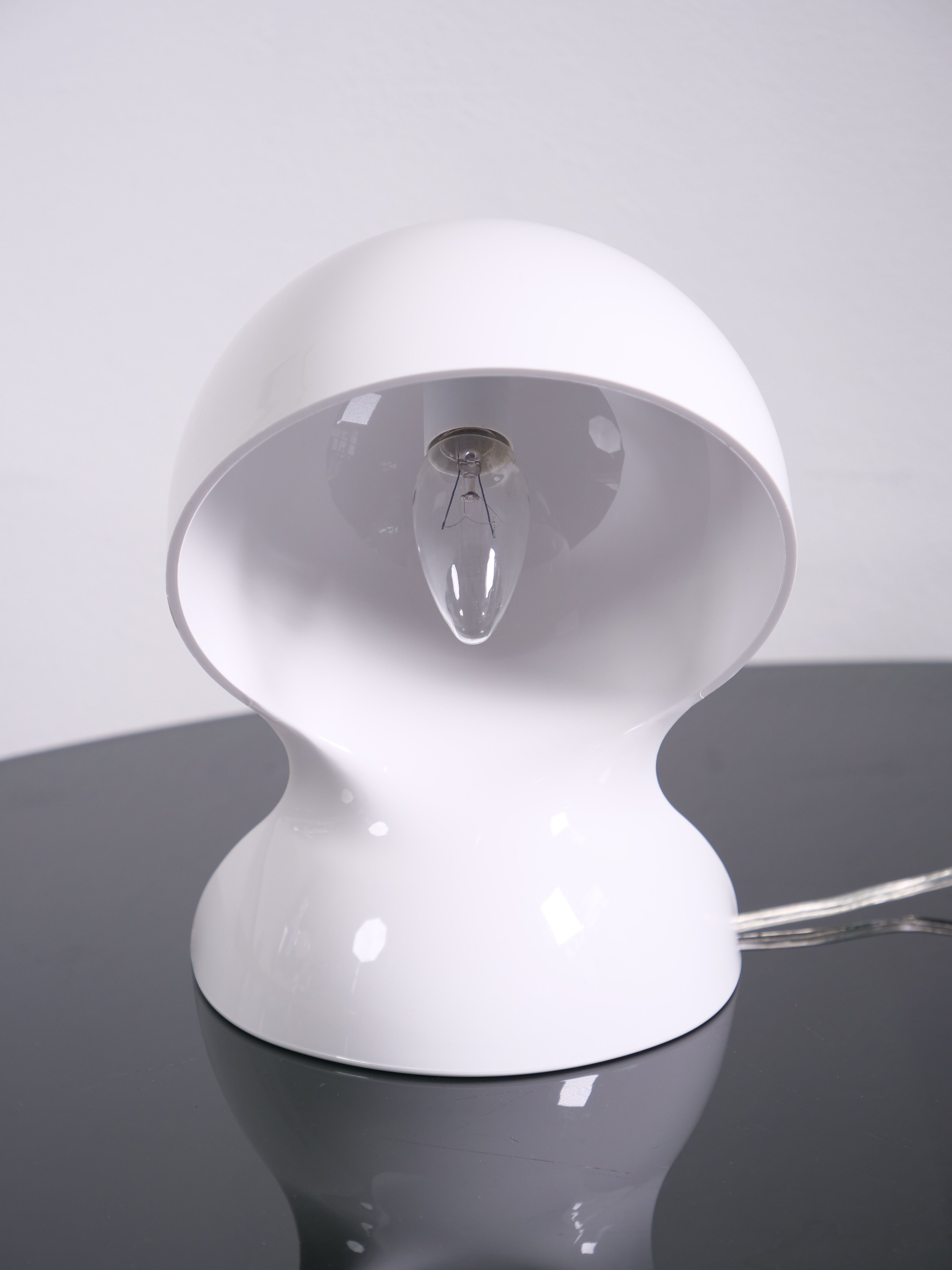 artemide Dalu lamp by Vico Magistretti
