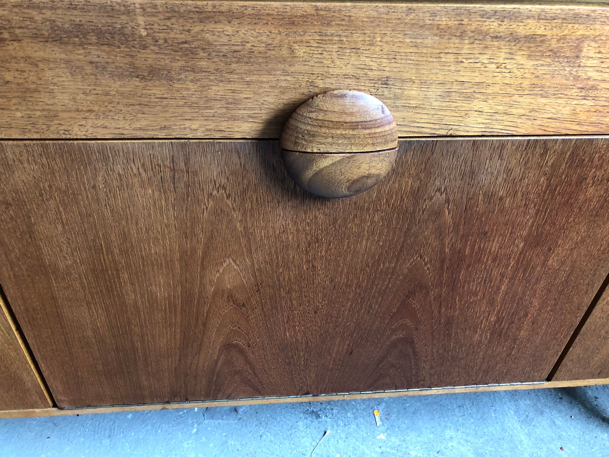Teak side board