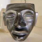 Sculpture - man's face in obsidian