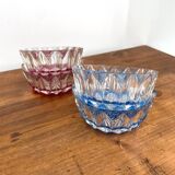 Ramequins en verre taillés colorés