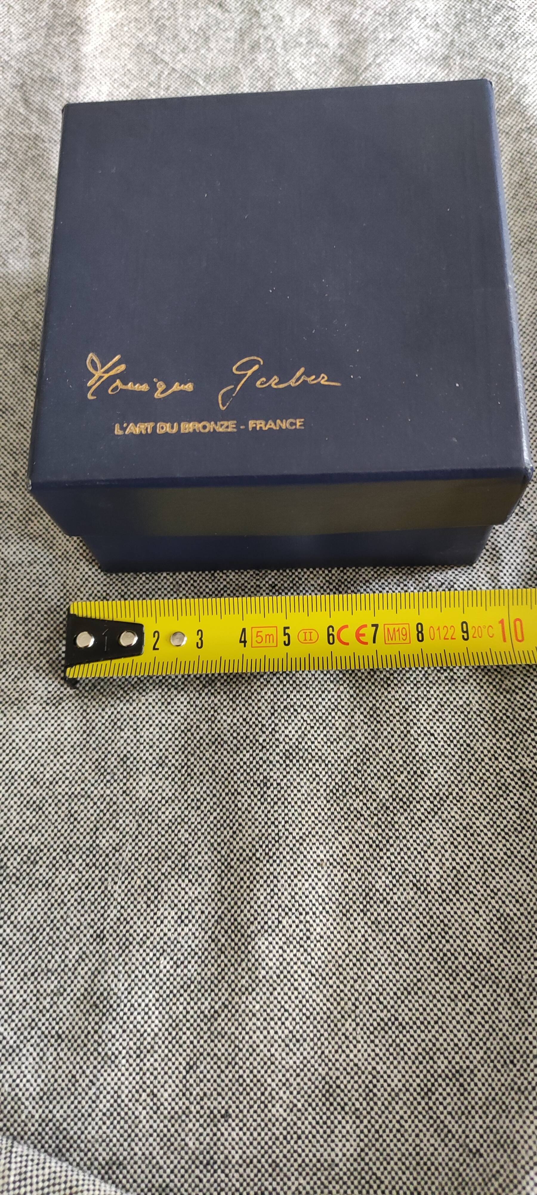 Dominic Gerber the art of bronze paper press