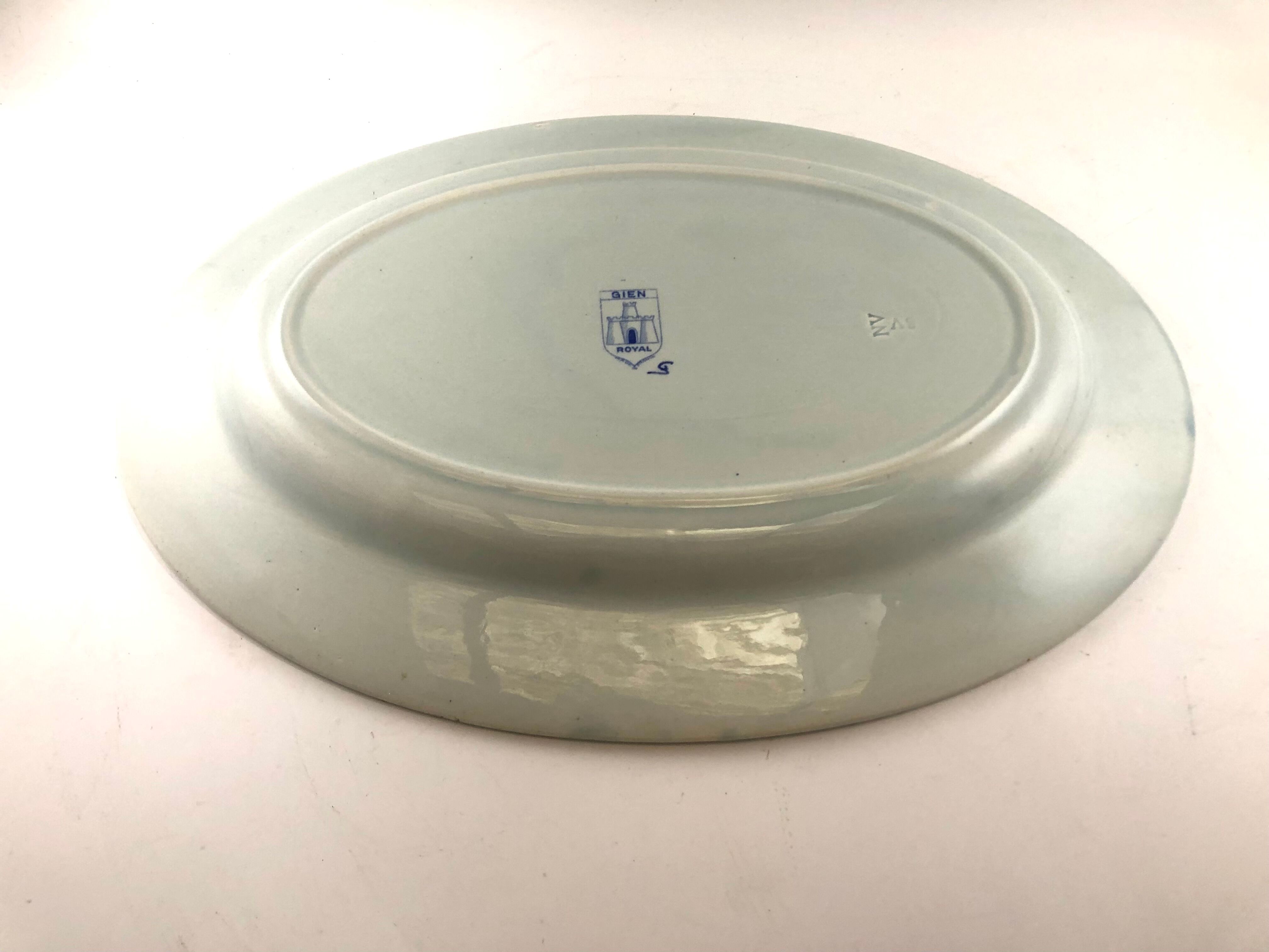 Oval dish Gien Modele Royal décor Rouen with blue arabesques 37cm