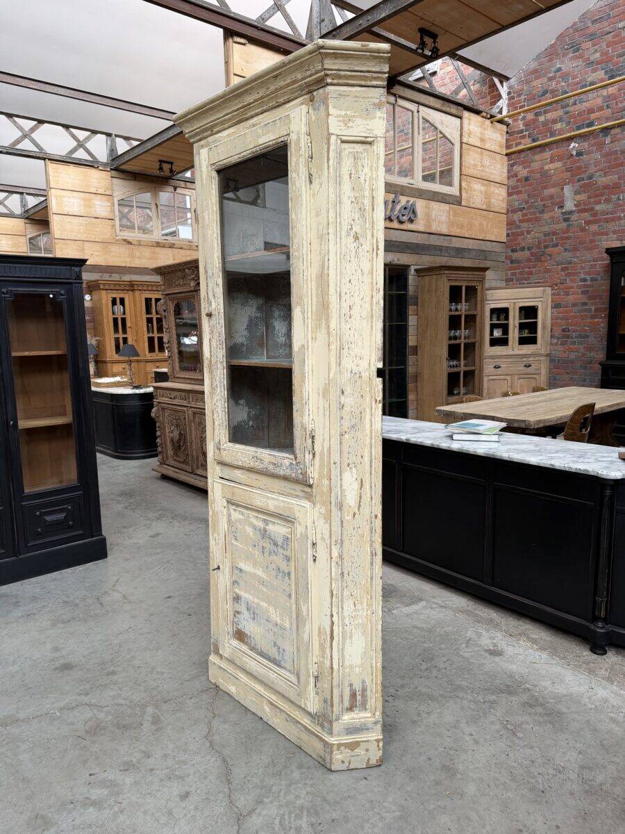 Corner cabinet from the late 19th century.