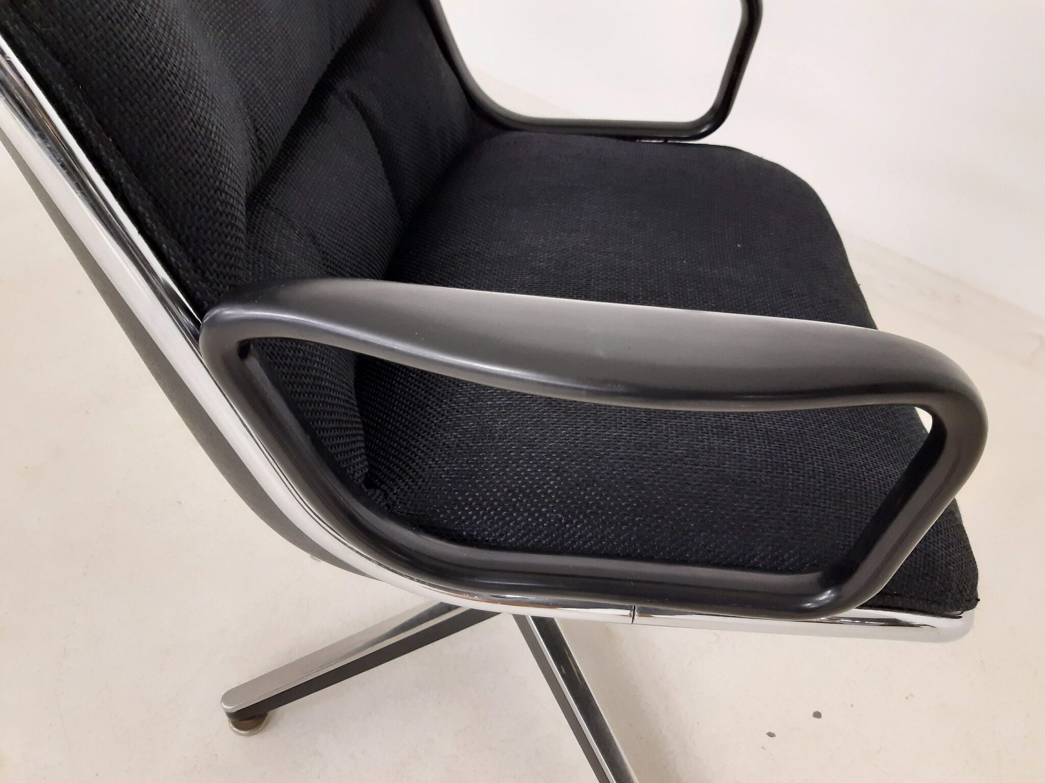 Charles Pollock for Knoll office chair, Germany 1963