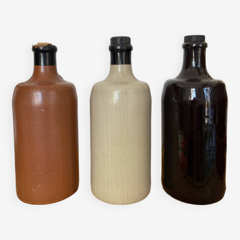 Lot de 3 bouteilles Max Krüger Moschheim (MKM) : en grès d'Allemagne vintage