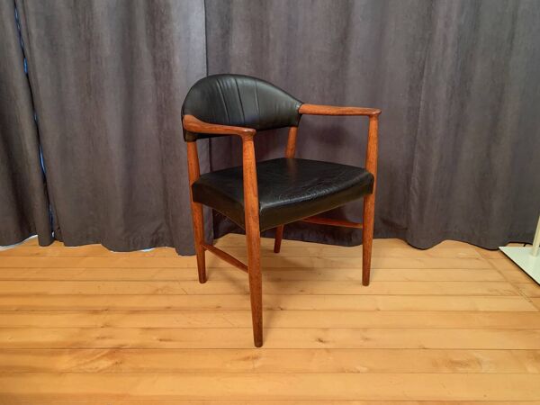 Armchair Model 223 designed by Kurt Olsen, Slagelse Mobelvaerk, Denmark, 1950s