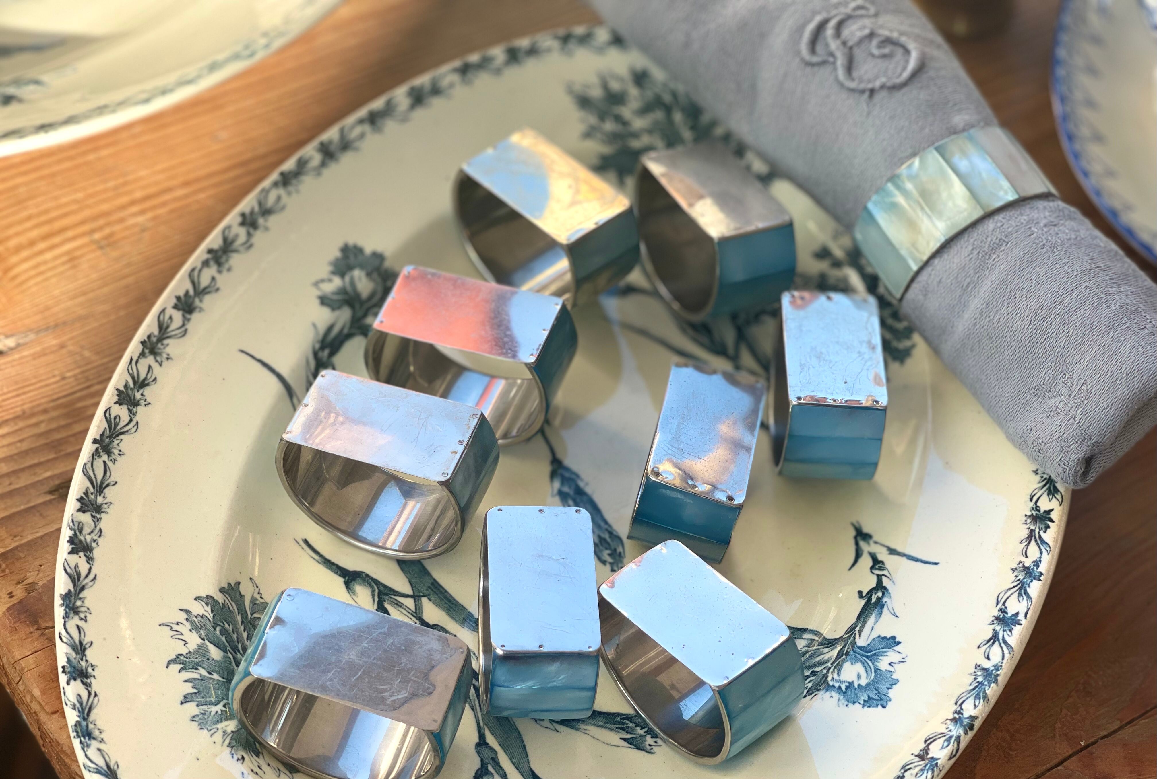 10 rounds of mother-of-pearl towels 1960