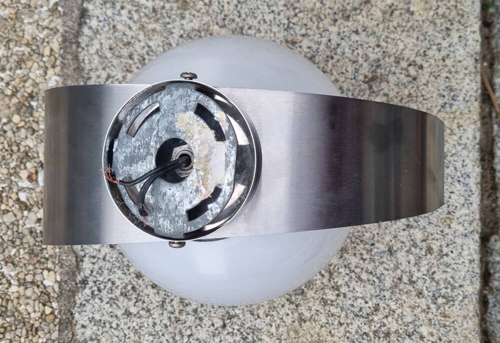 Pair of steel and opaline wall lights, Vittorio Mazzega design, vintage, 70s