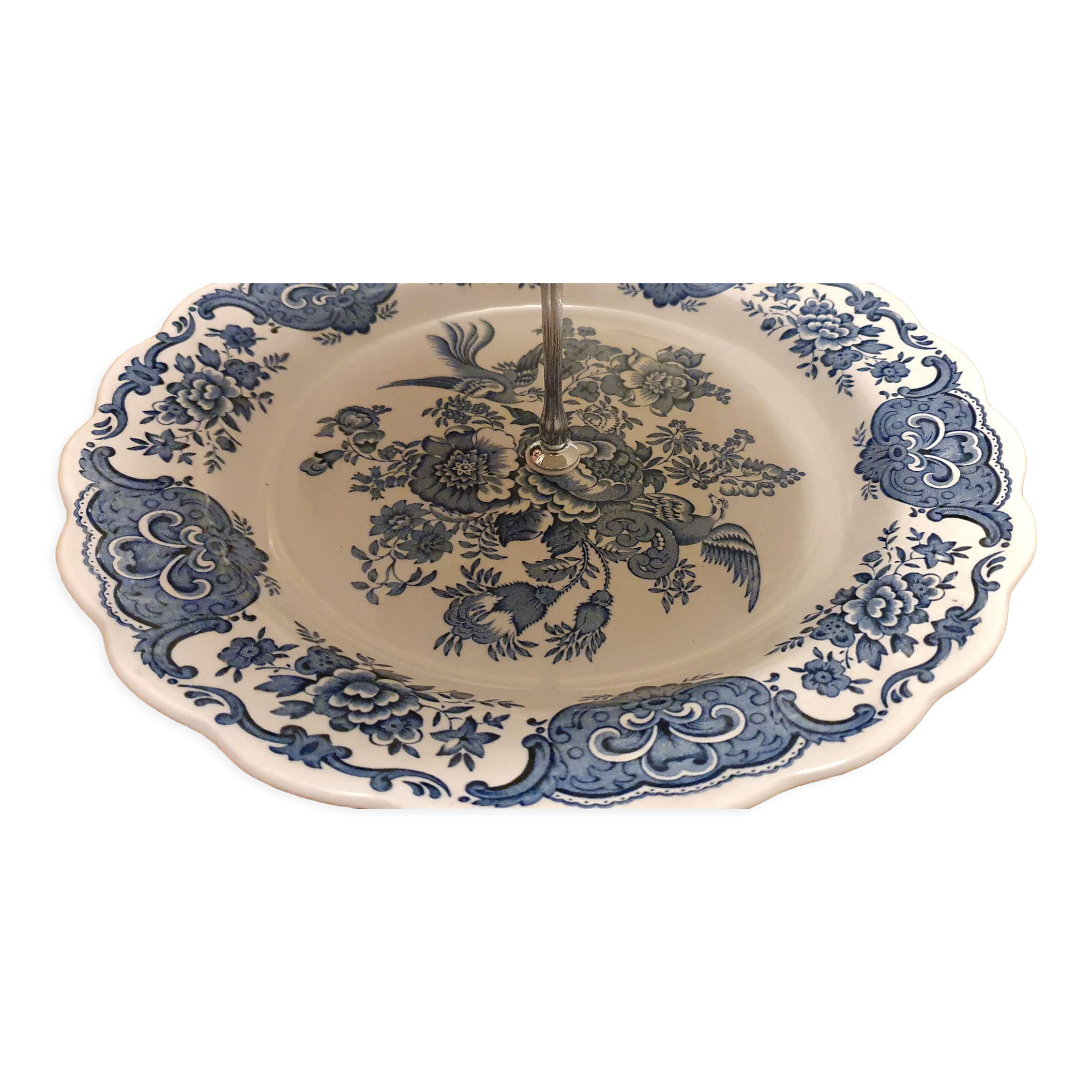 Display servant to cake fruit aperitif