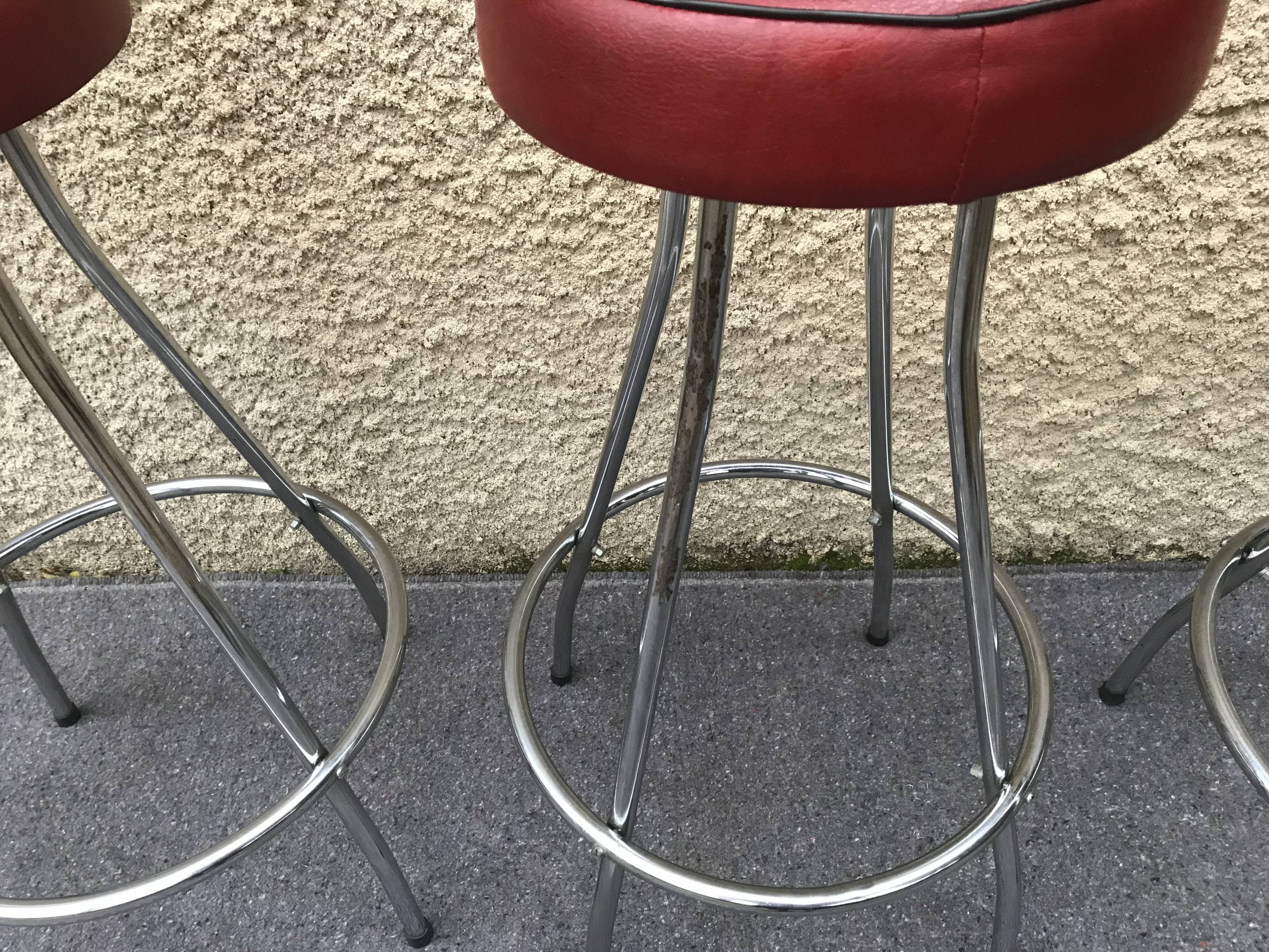 Set of 3 vintage bar stools 1960-1980