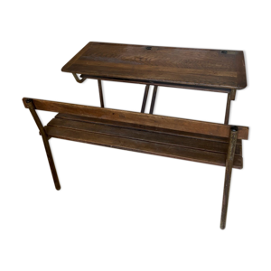 Bureau d’écolier ancien