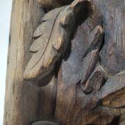 Plafond en bois sculpté