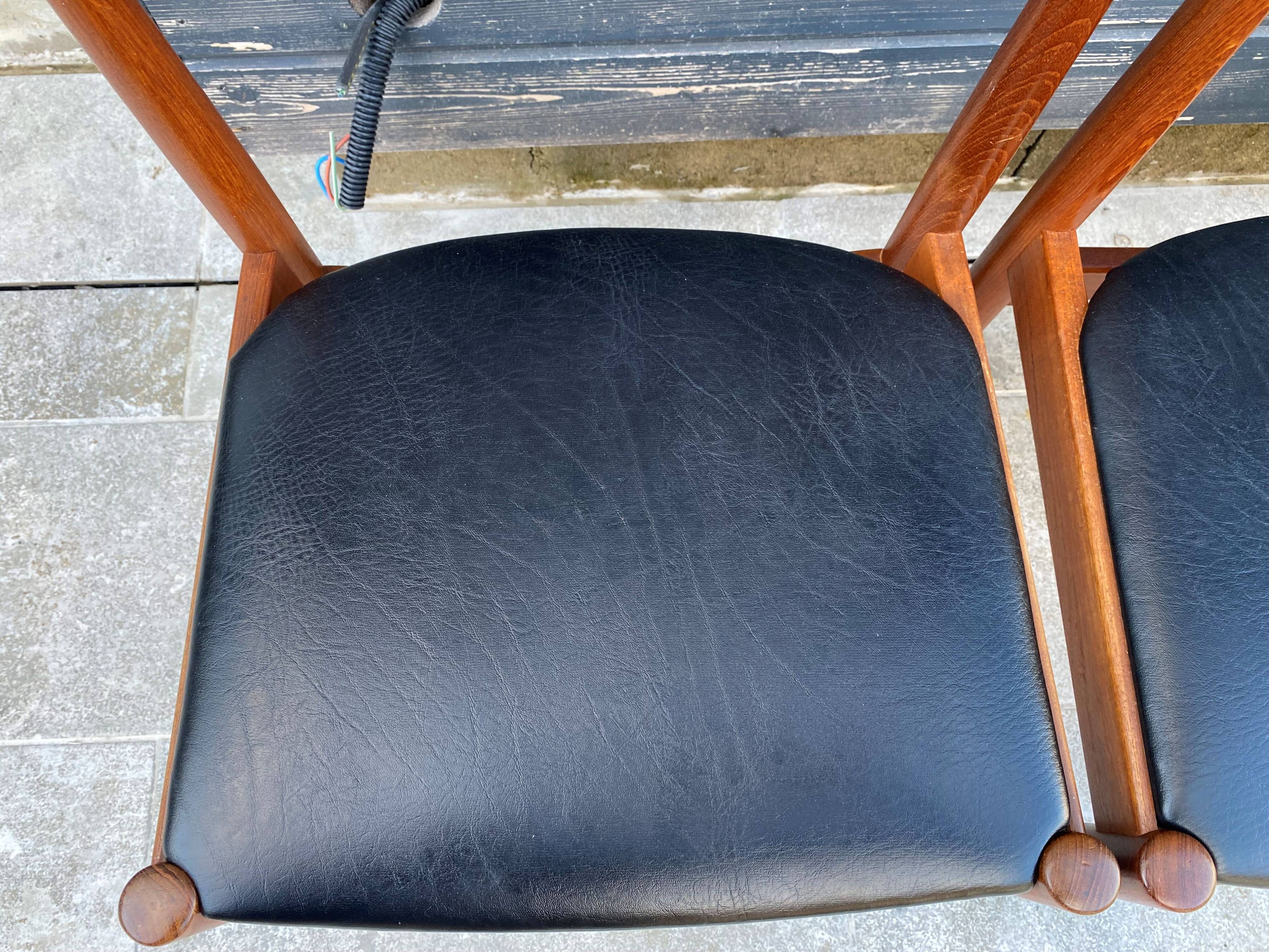 Set of 4 Scandinavian chairs by Johannes Andersen, Vamo Sonderborg, teak and imitation leather, 1960