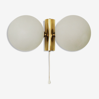 Brass and opaline glass Sputnik wall lamp by Kaiser Leuchten