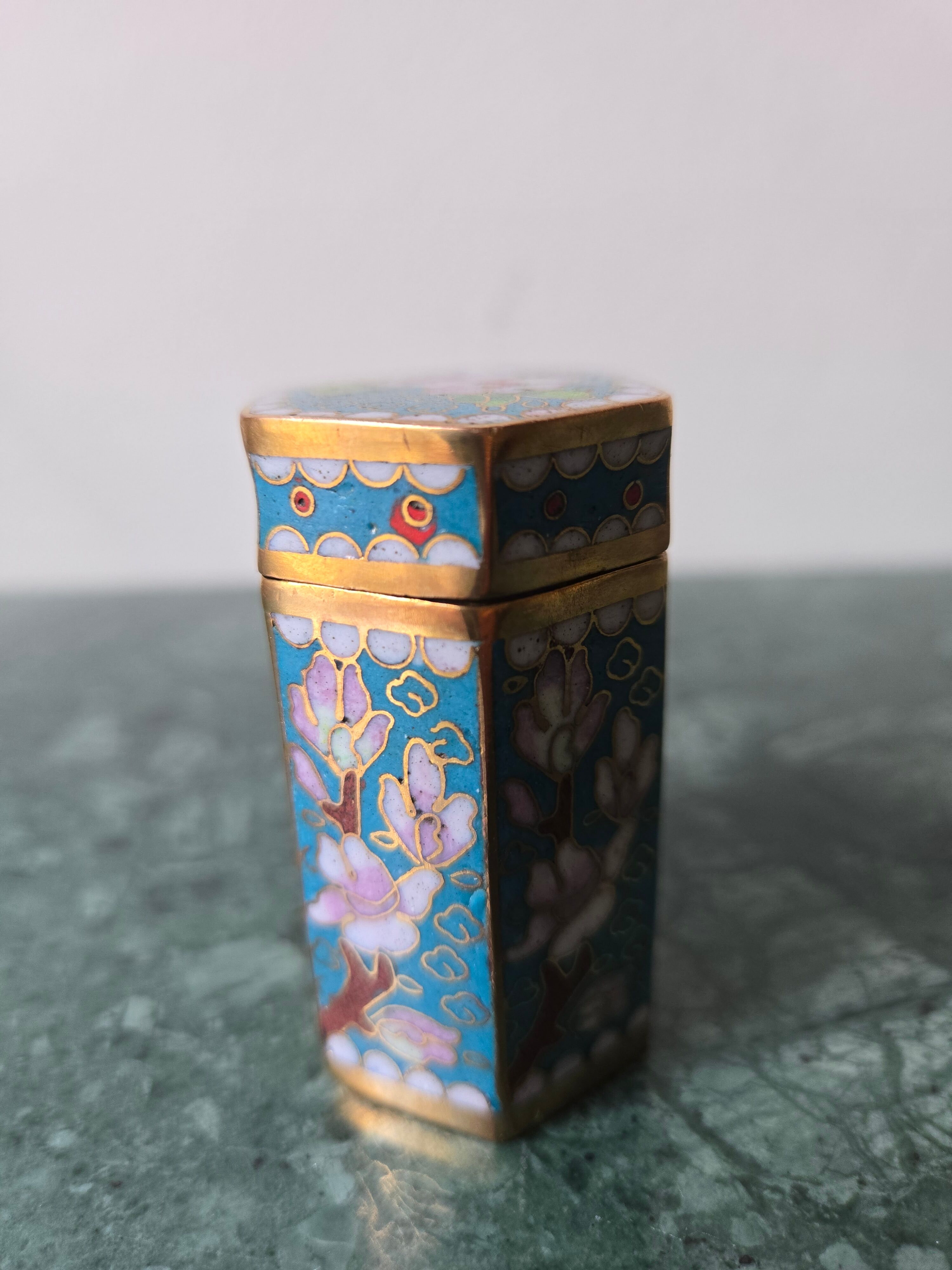 Cloisonné enamel opium box