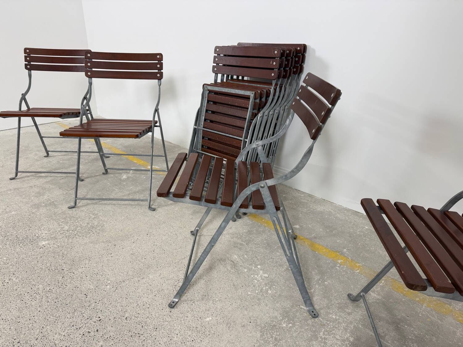 Terrace bistro/guinguette furniture – Ideal for professionals