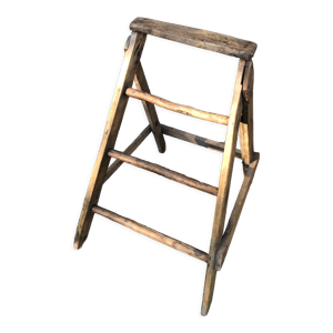 Ancien petit escabeau