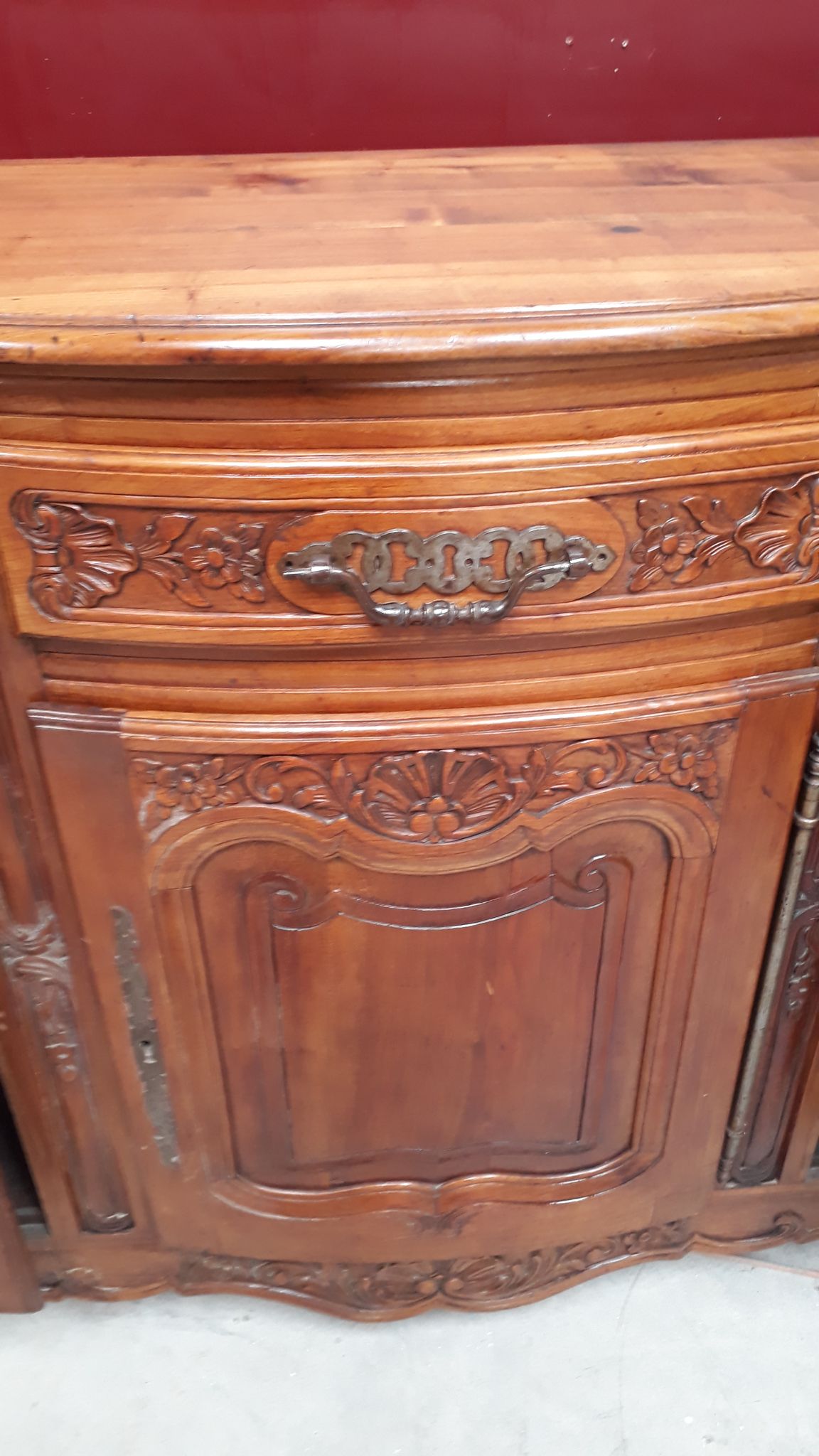 Solid cherry wood sideboard with 3 doors and 1 drawer