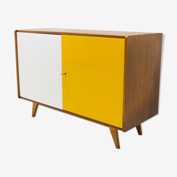 Buffet U-450 par Jiří Jiroutek, années 1960, Tchécoslovaquie