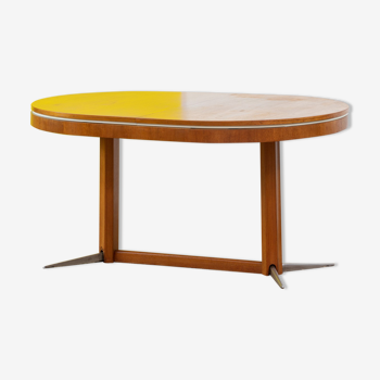 Scandinavian Table – 140.5 cm