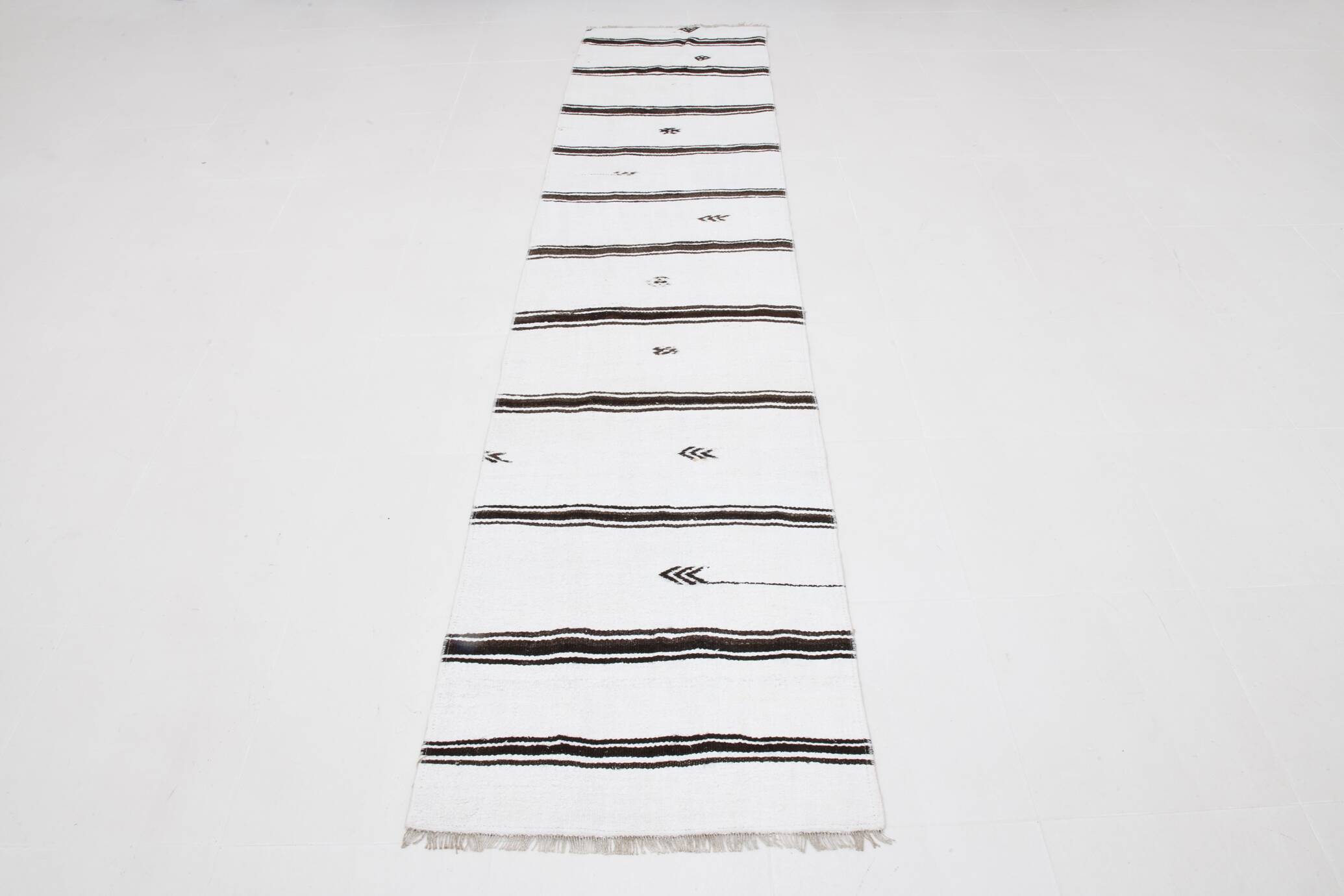 2x10 Vintage White & Brown Runner Rug, 70x310Cm