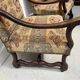 Paire de fauteuils de style Louis XIII a haut dossiers plats XX siècle