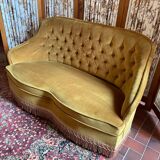 Vintage toad sofa