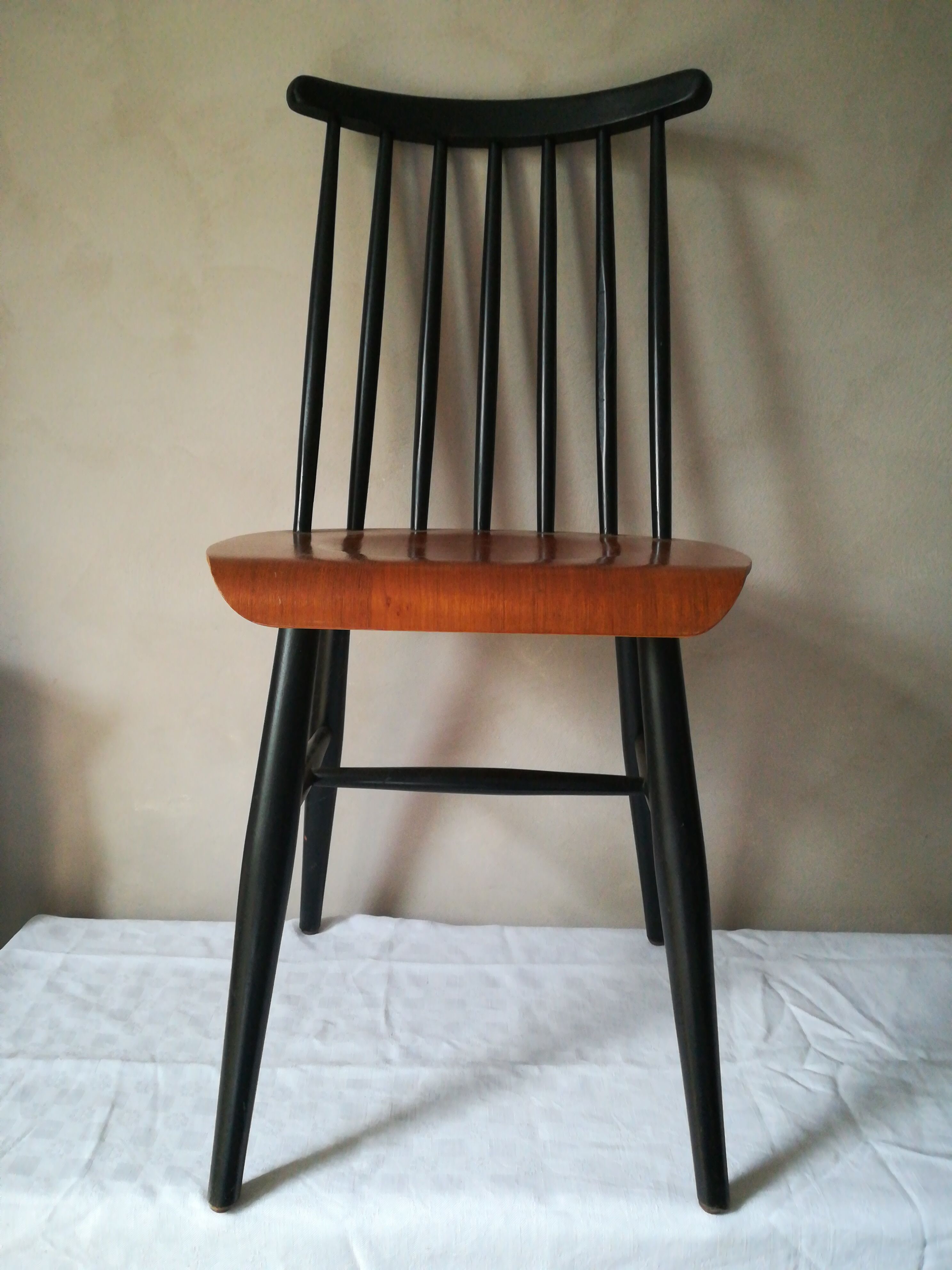 Scandinavian chair