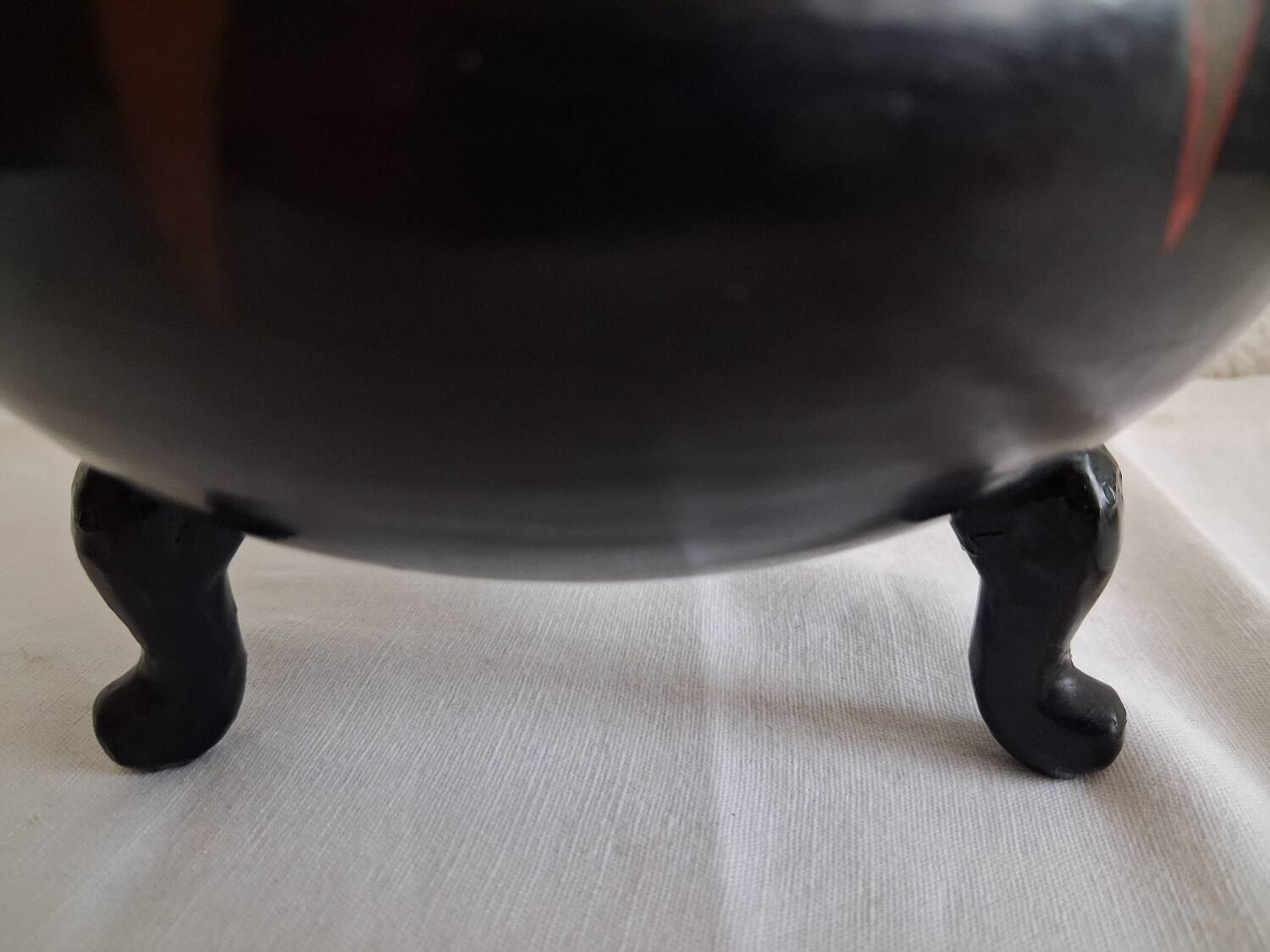 Chinese lacquer bonbonnière