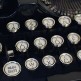 Underwood black notebook typewriter