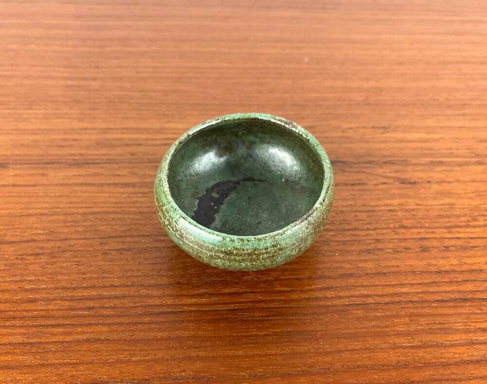 Coupelle poterie d'atelier allemande du milieu du siècle par Janne Reckert-Cordua, années 1960