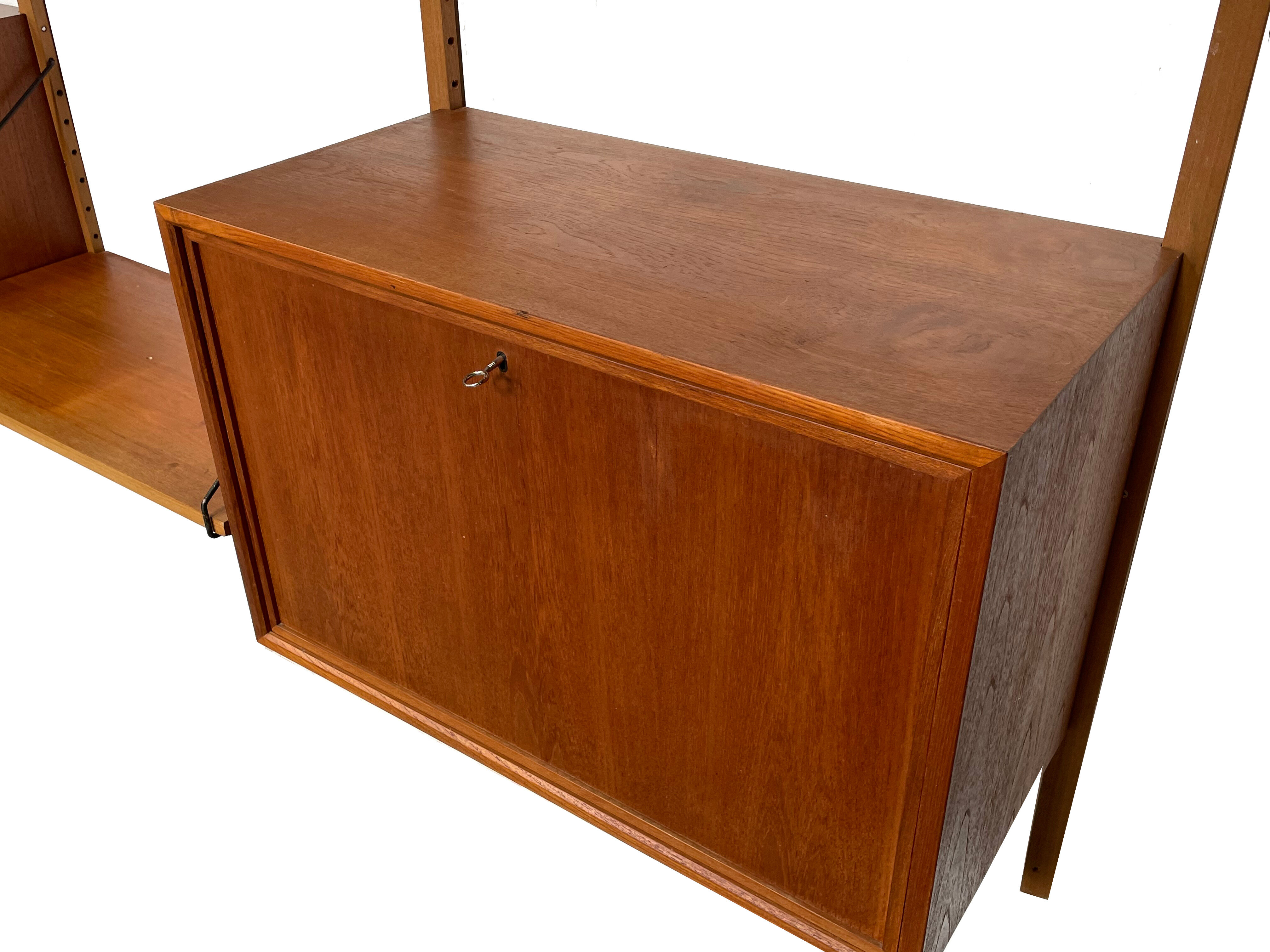 Vintage Poul Cadovius Royal System wall system wall unit