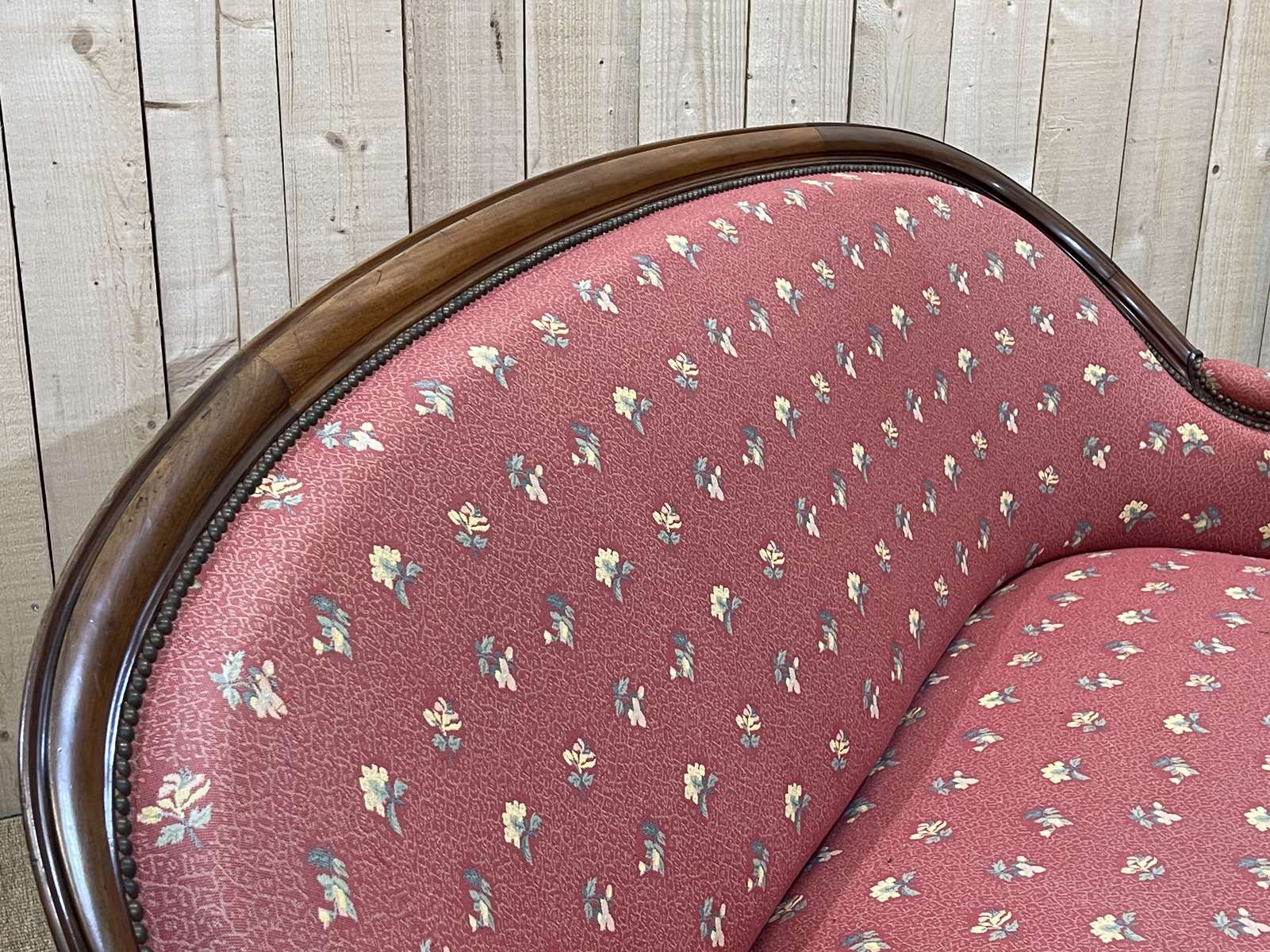 Napoleon III mahogany sofa