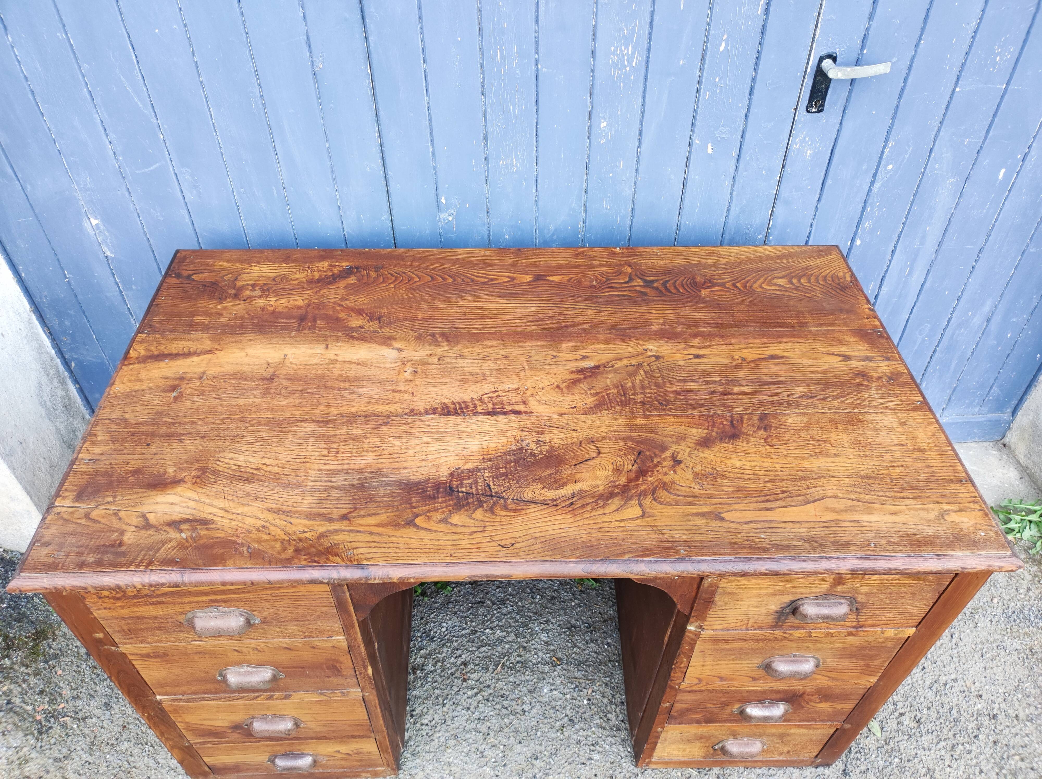 Magnificent vintage oak desk