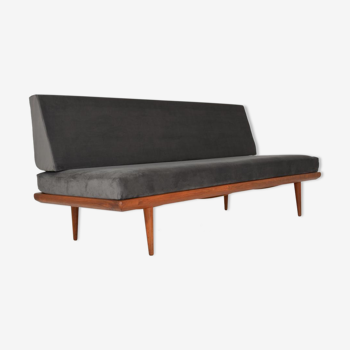 Day bed "Minerva " by Peter Hivdt and Orla Molgaard Nielsen edited by France and Son