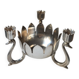 Candle holder in silver-plated metal, lotus shape.