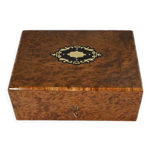 Coffret à bijoux en loupe de Thuya,