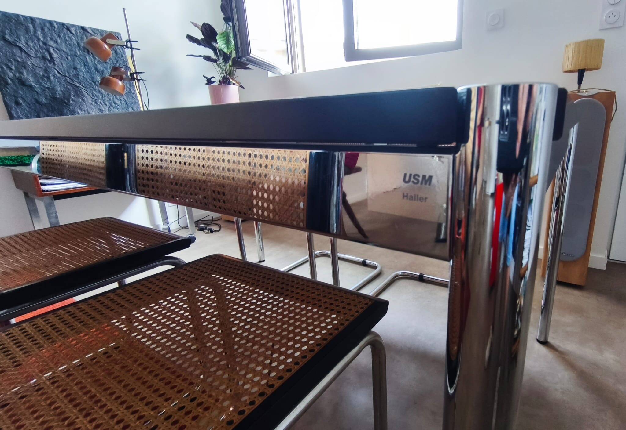 Usm-haller desk