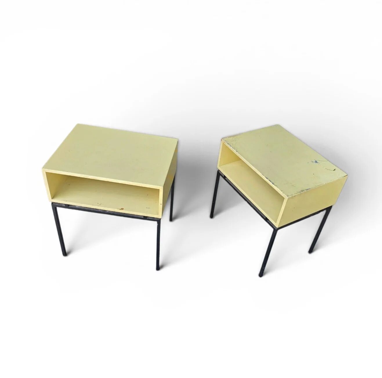 2 x nightstand / matching chair by Kuperus / model Horatio / 1960s