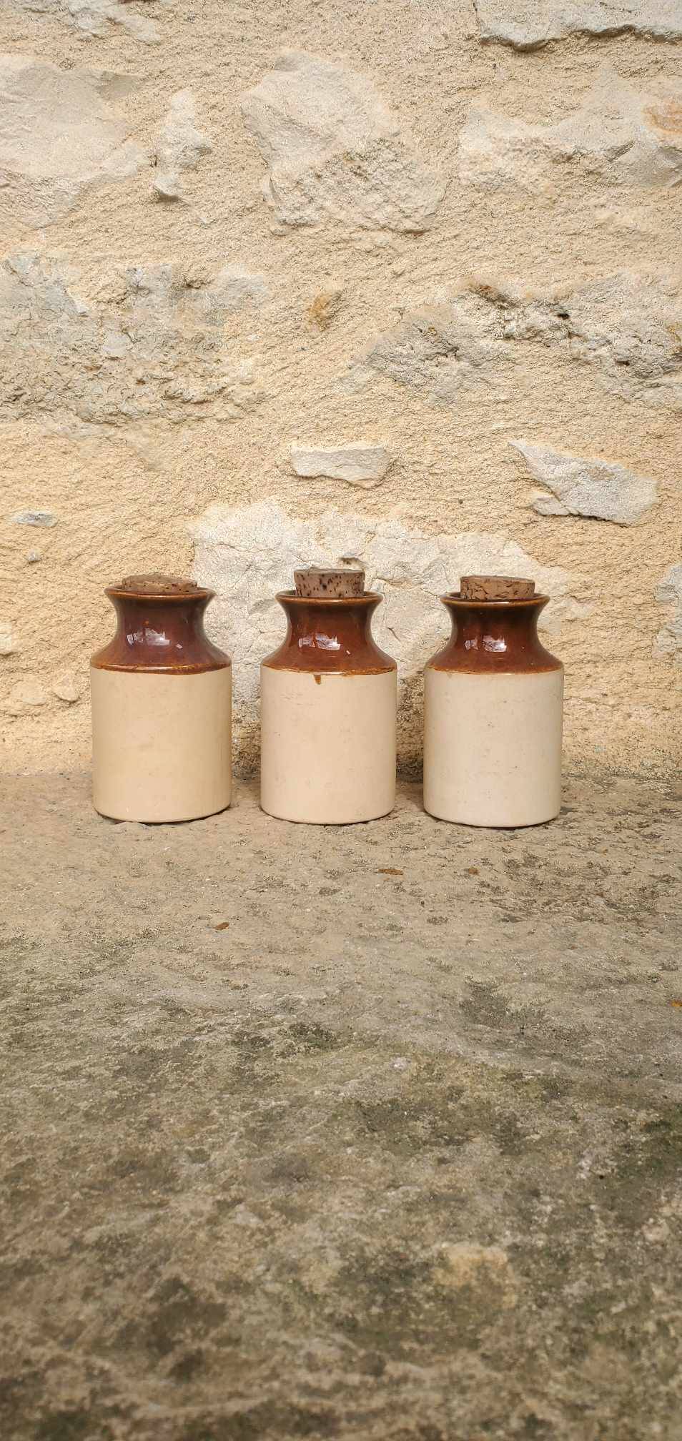 Set of 3 two-tone stoneware pots