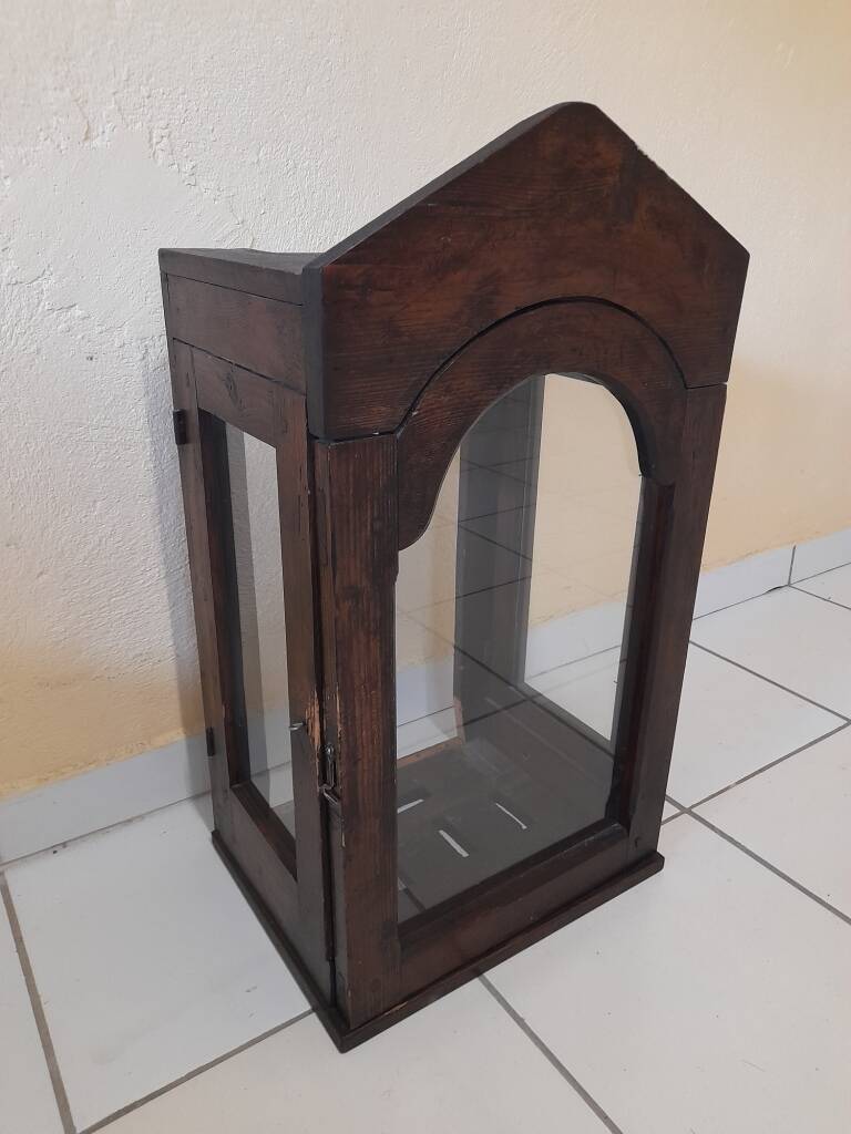 Wall box