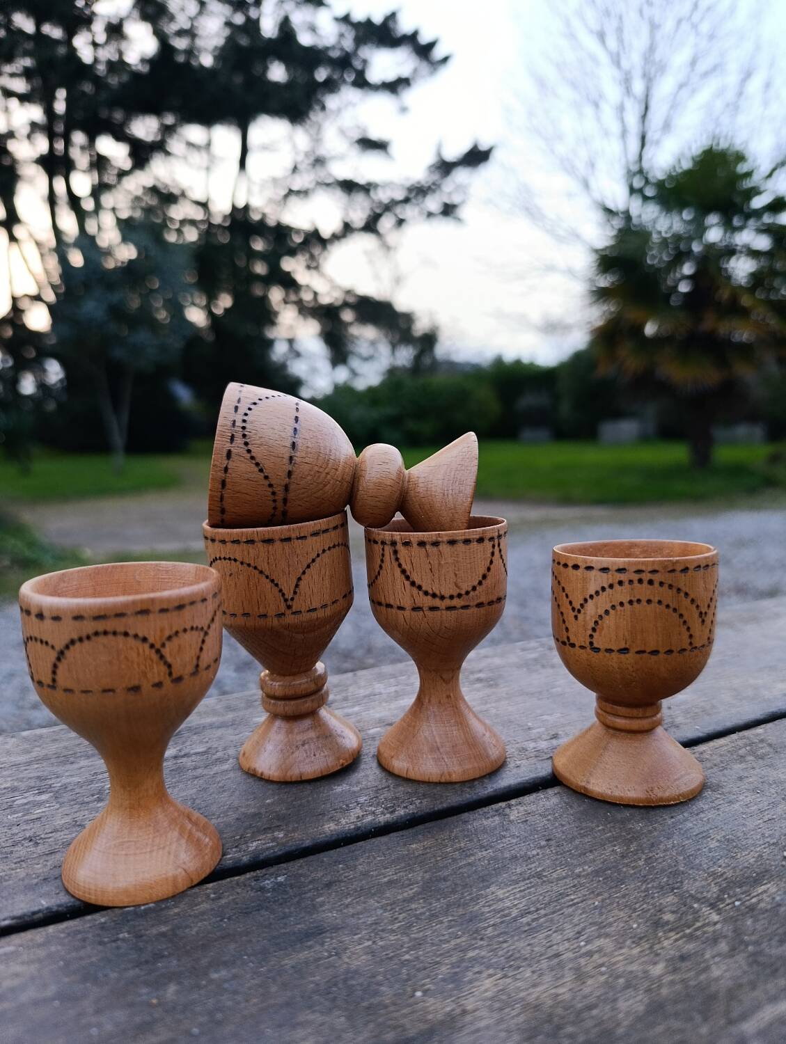 5 wooden egg cups from the 50s/60s.