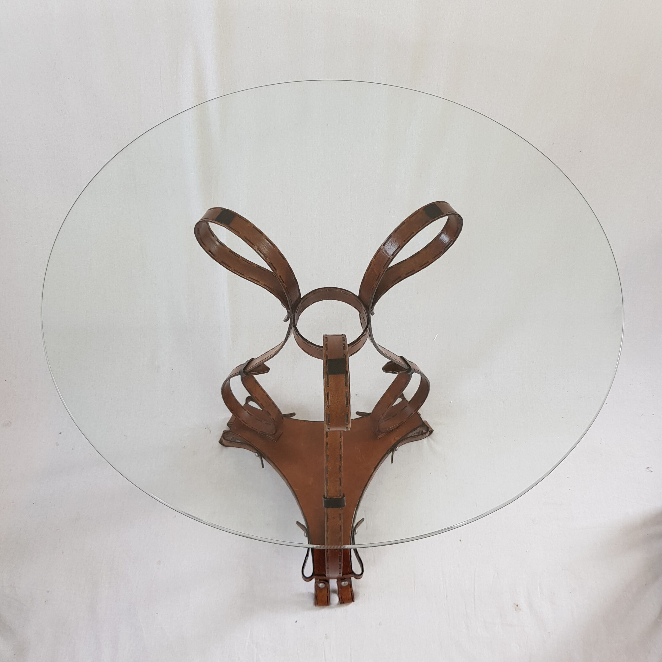 Painted side table in steel, effect trompe l'oeil