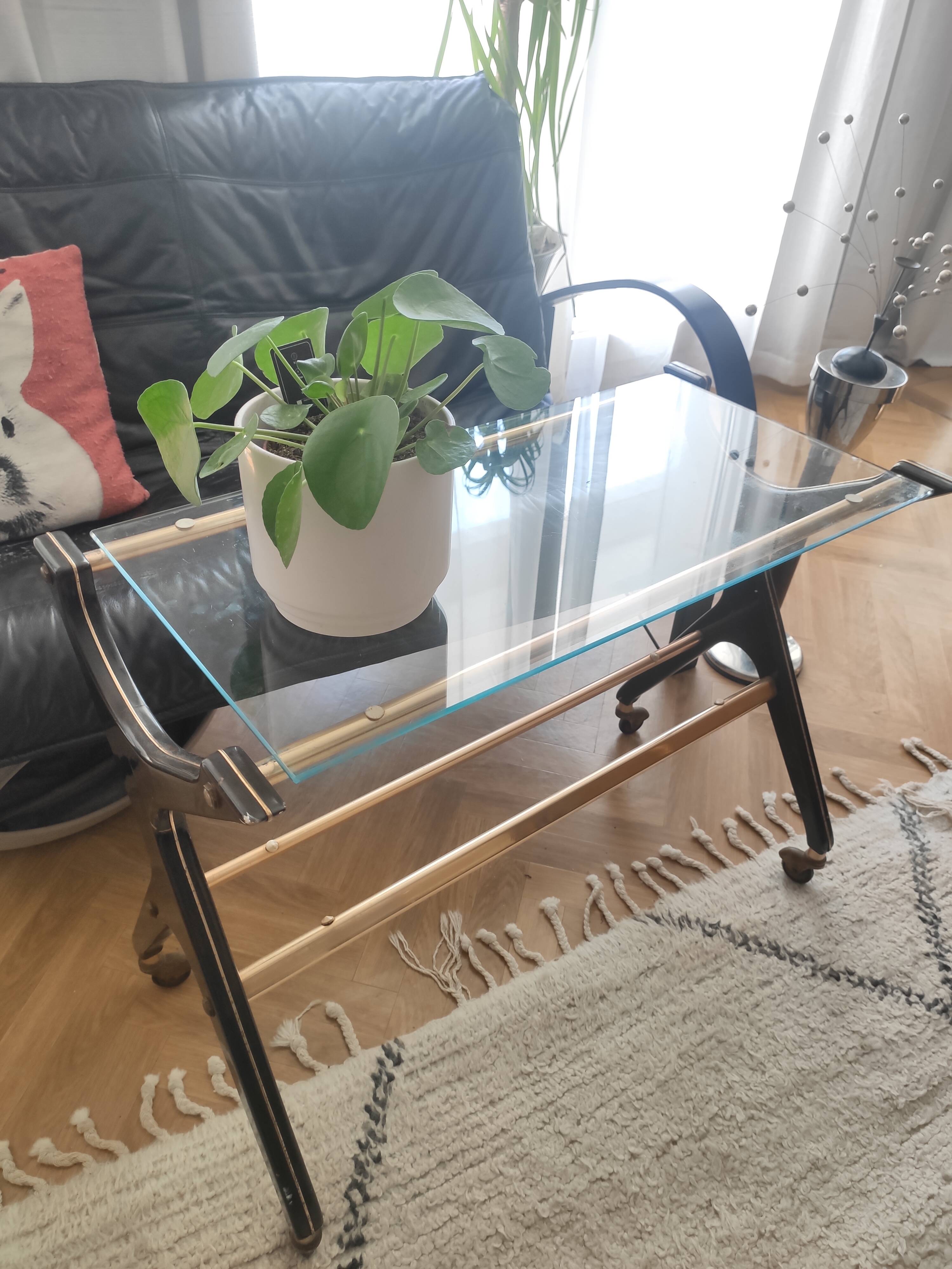 Zuenelli serving trolley side table TV stand