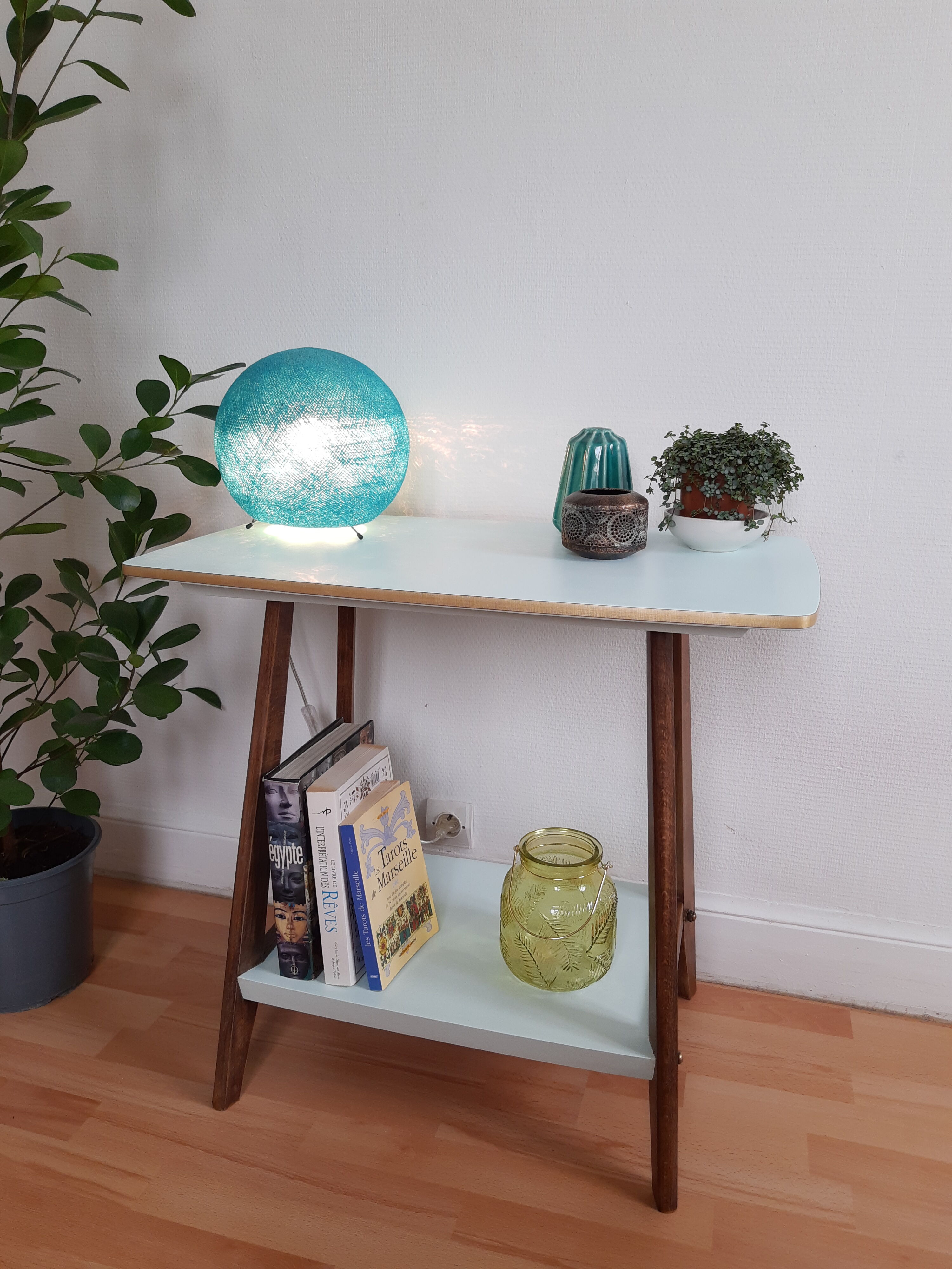 Vintage side table with a makeover