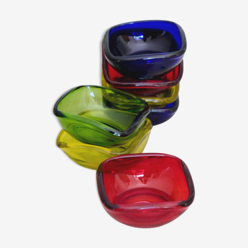 7 coupelles en verre coloré Italie années 50