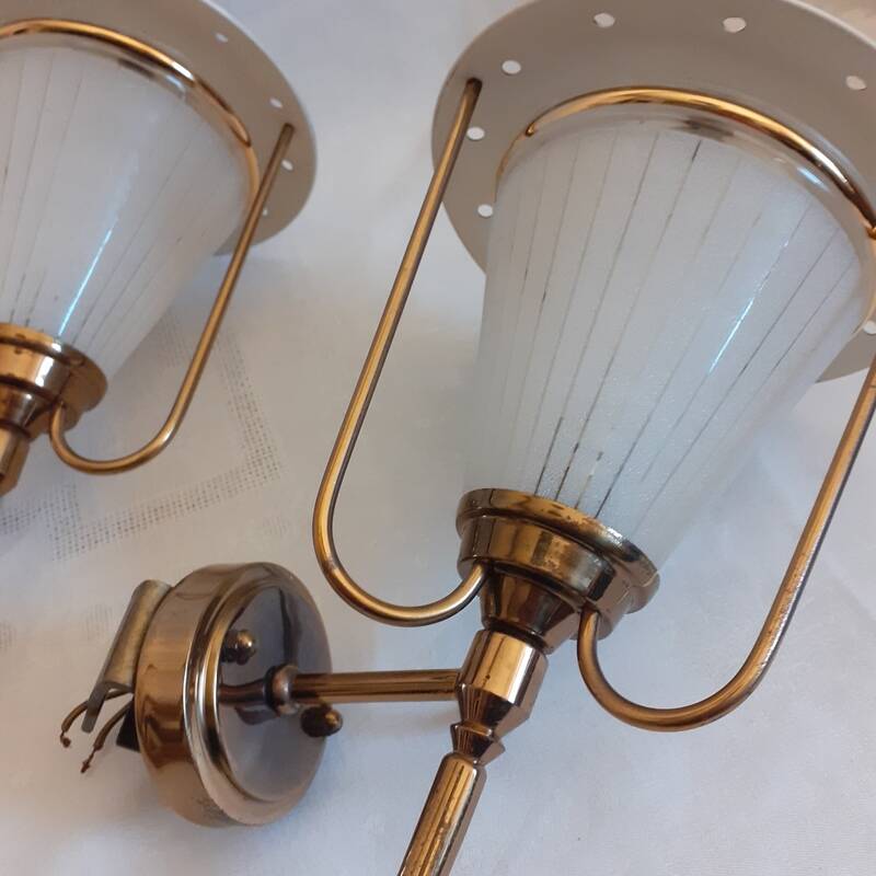 pair of wall-mounted torch lights corner 1950-1960 Arlus or Lunel glass metal