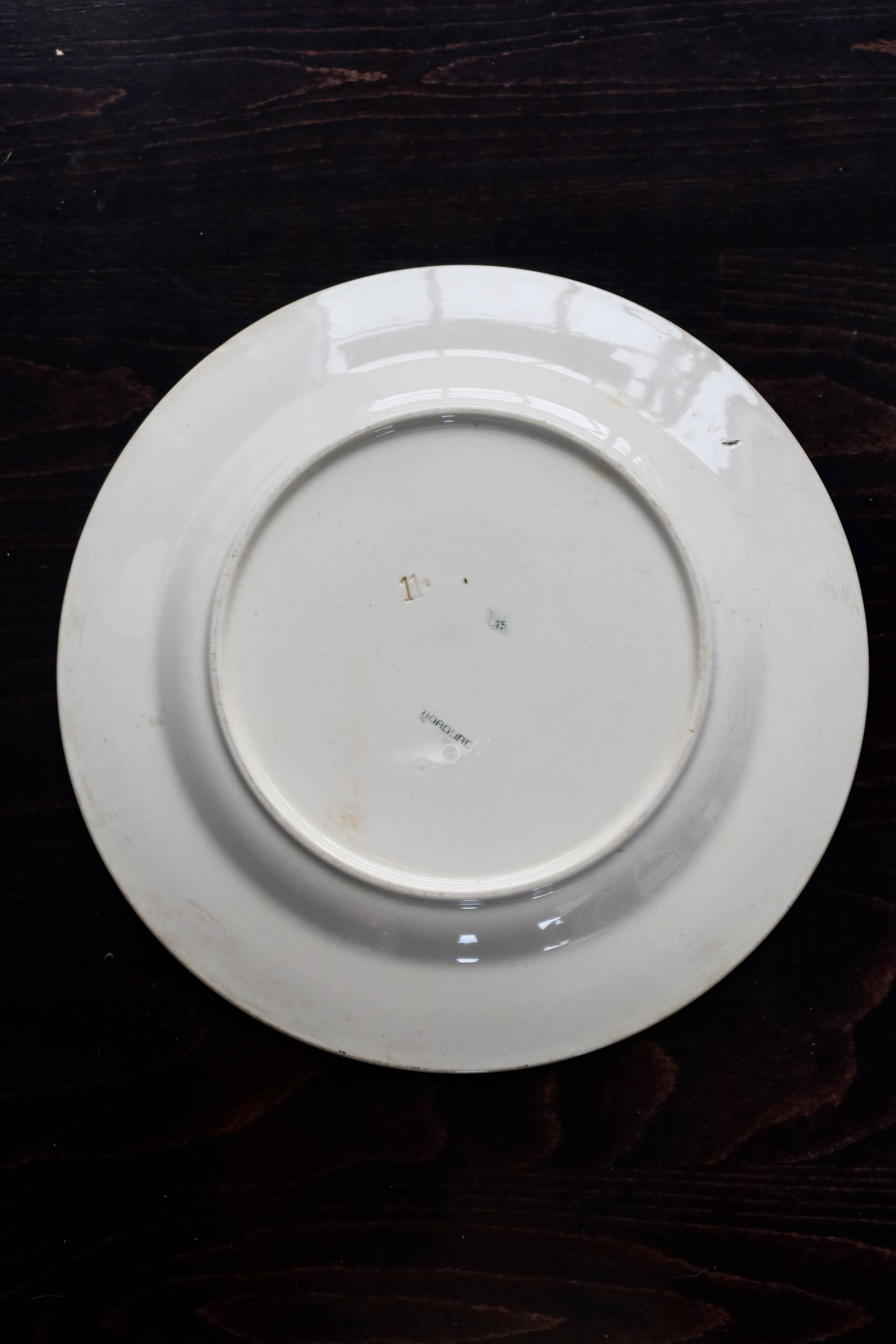 Round vintage patinated ironstone serving dish - Border model