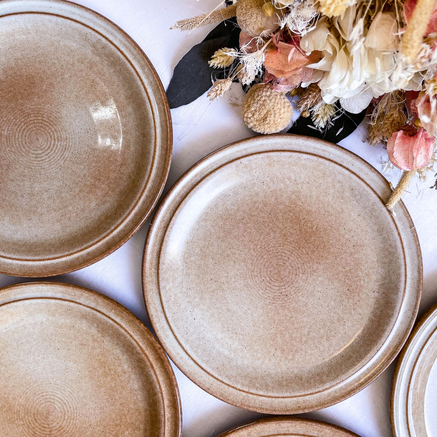 Stoneware dessert service