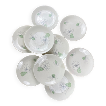 Lot de 9 assiettes florales en faïence de gien